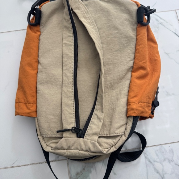 Lululemon Pack and Go - Picture 4 of 4